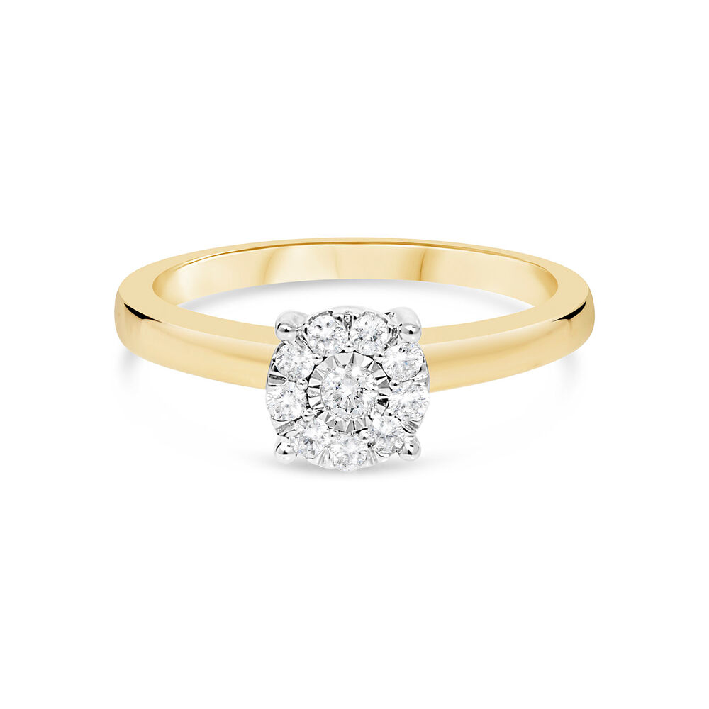 9ct Gold .22ct Round Cut Cluster Diamond Engagement Ring