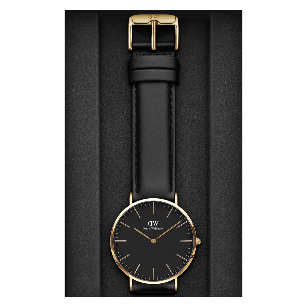 Daniel Wellington Classic Sheffield 40mm Black Dial & Leather Strap Watch image number 2