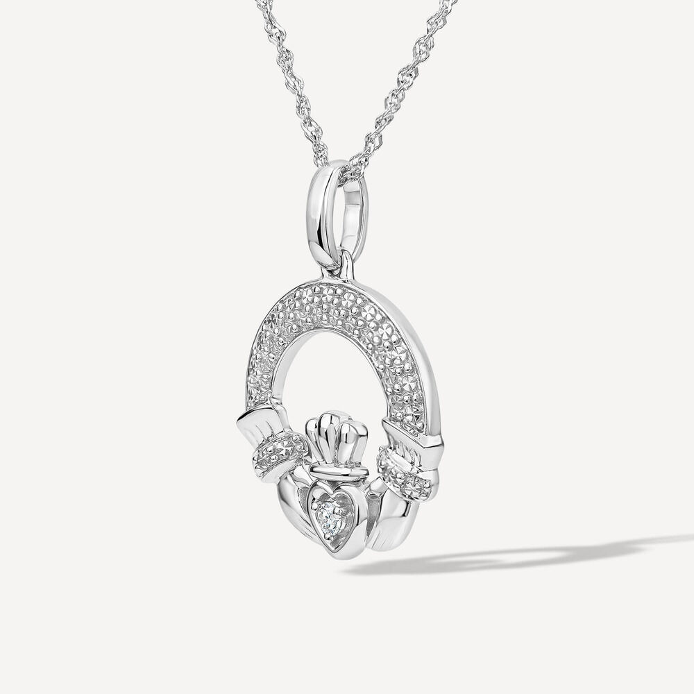 14ct White Gold Diamond Claddagh Pendant image number 1