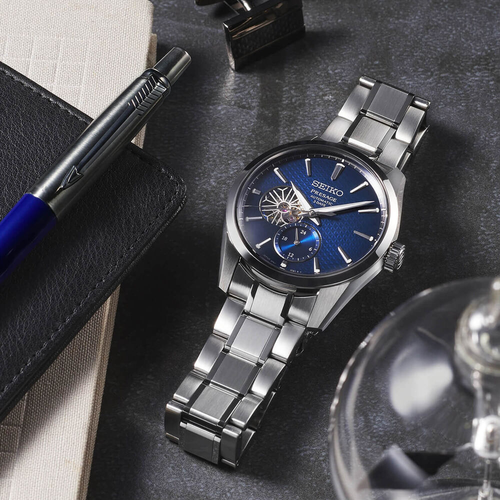 Seiko Presage Sharp Edges Series 40.2mm Blue Dial Steel Bracelet Watch image number 5