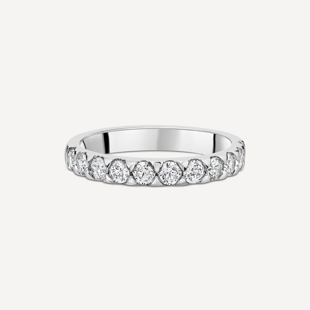 Platinum 3mm 0.70ct Diamond Triangle Claw Wedding Ring image number 2