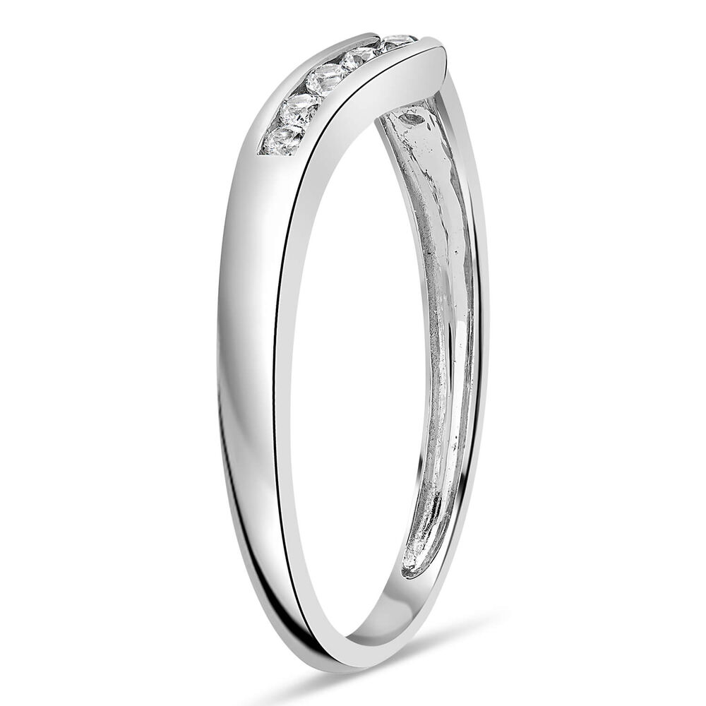 9ct White Gold Dress Ring image number 3
