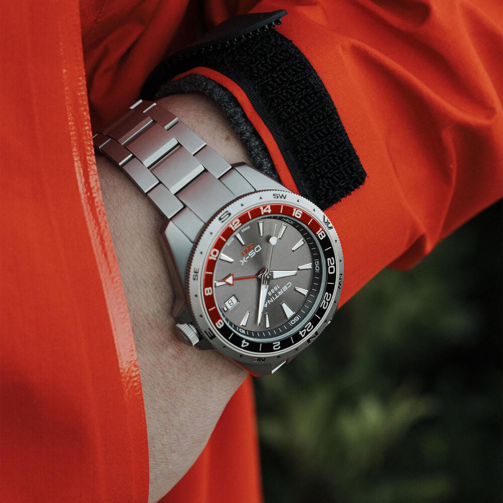 Certina DS-X GMT 41mm Grey Dial Grey & Red Bezel Stainless Steel Bracelet Watch image number 4