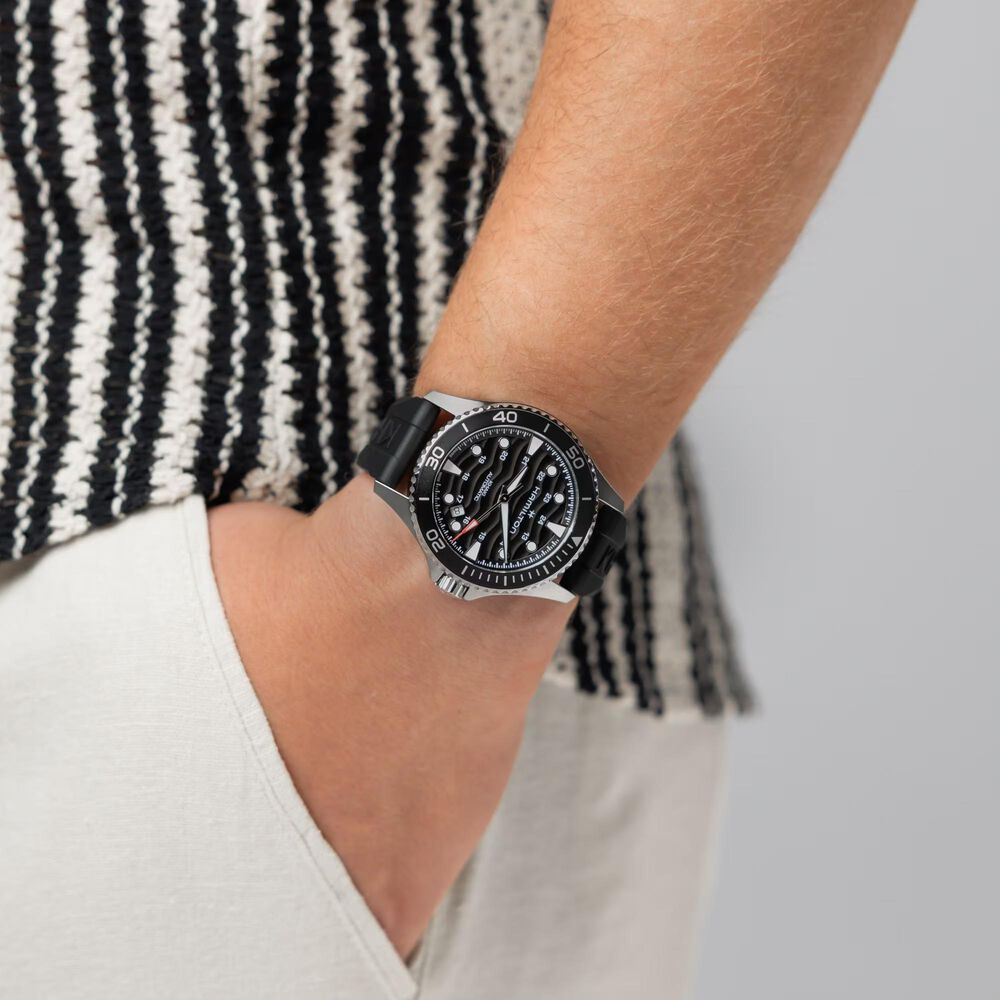 Hamilton Khaki Navy Scuba 40mm Black Dial Black Rubber Strap Watch