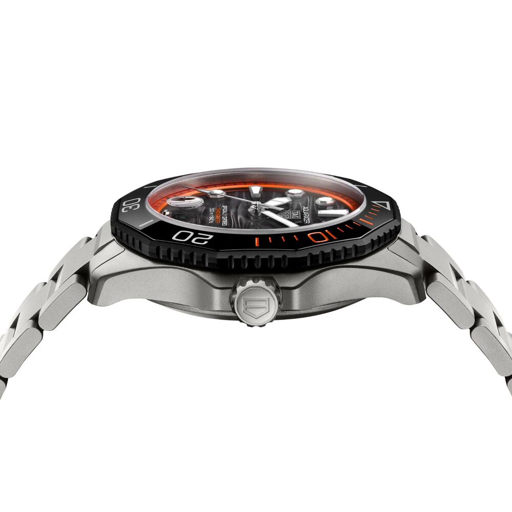TAG Heuer Aquaracer Professional 500 Date 42mm Orange Details Titanium Bracelet Watch