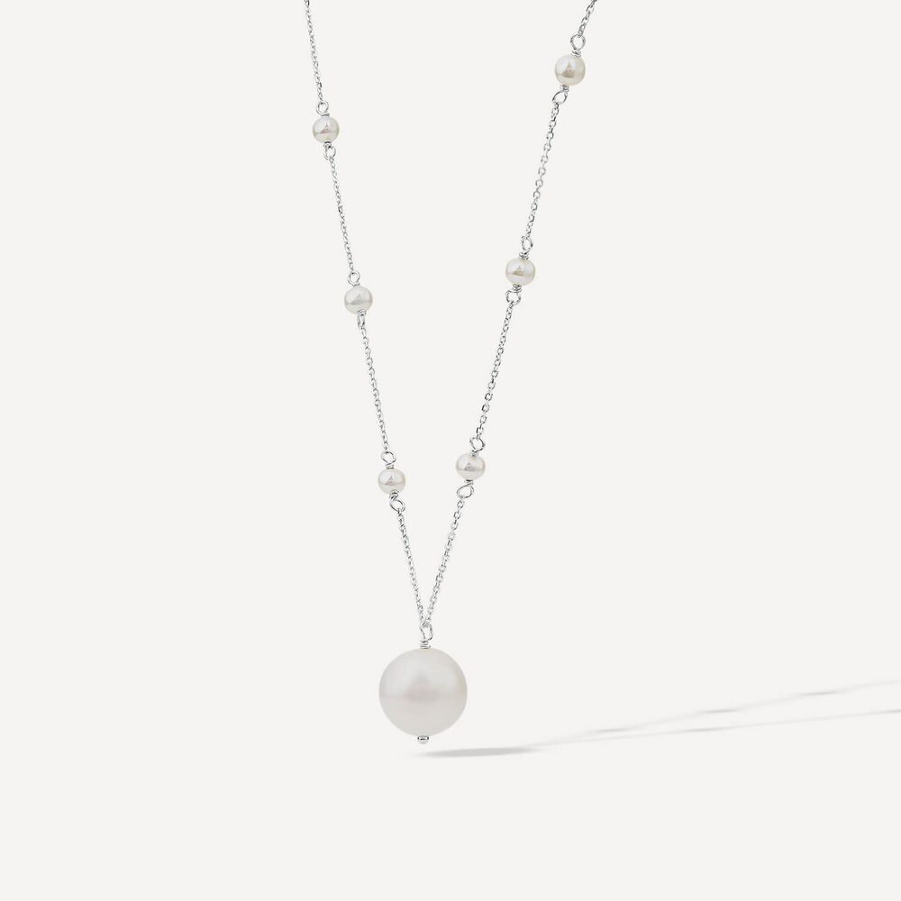9ct White Gold Pearl Station Chain & Pearl Drop Pendant Necklet image number 1