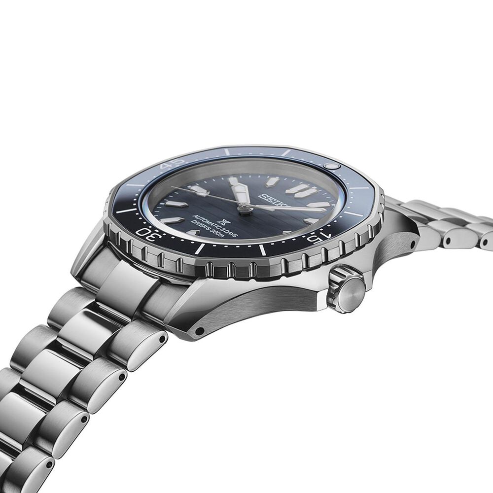 Seiko Prospex 300m Diver’s 41.3mm Coastline-Cobalt Dial Stainless Steel Bracelet Watch image number 2