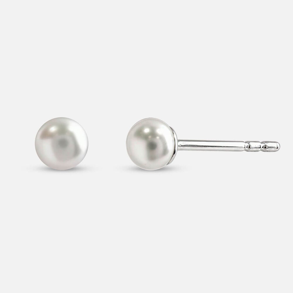 Sterling Silver 4mm Pearl Stud Earrings