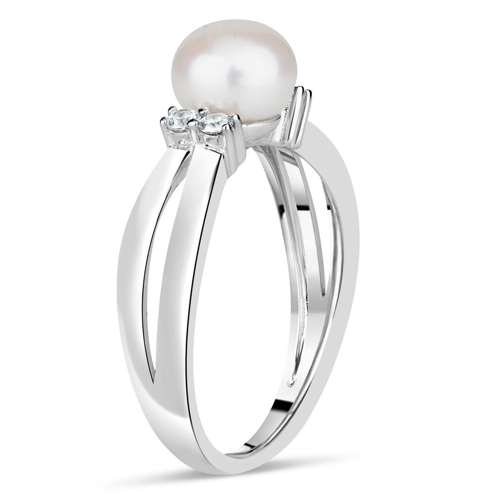 Sterling Silver Pearl and Cubic Zirconia Split Shoulder Ring image number 10