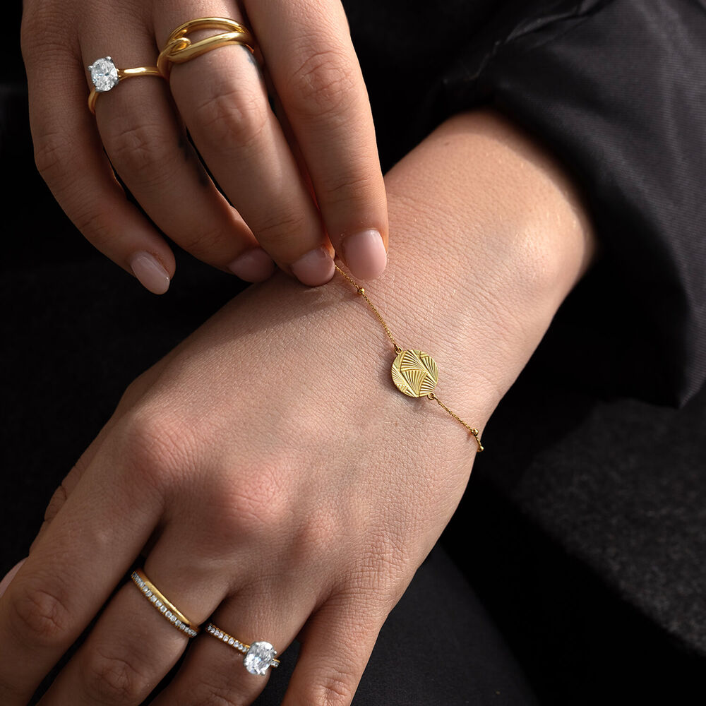 Born 18ct Yellow Gold 1ct Lab Grown Solitaire Oval Diamond Ring image number 5