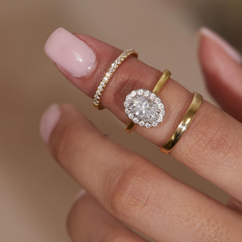 Born 18ct Yellow Gold 1.20ct Lab Grown Oval Halo Diamond Ring image number 7