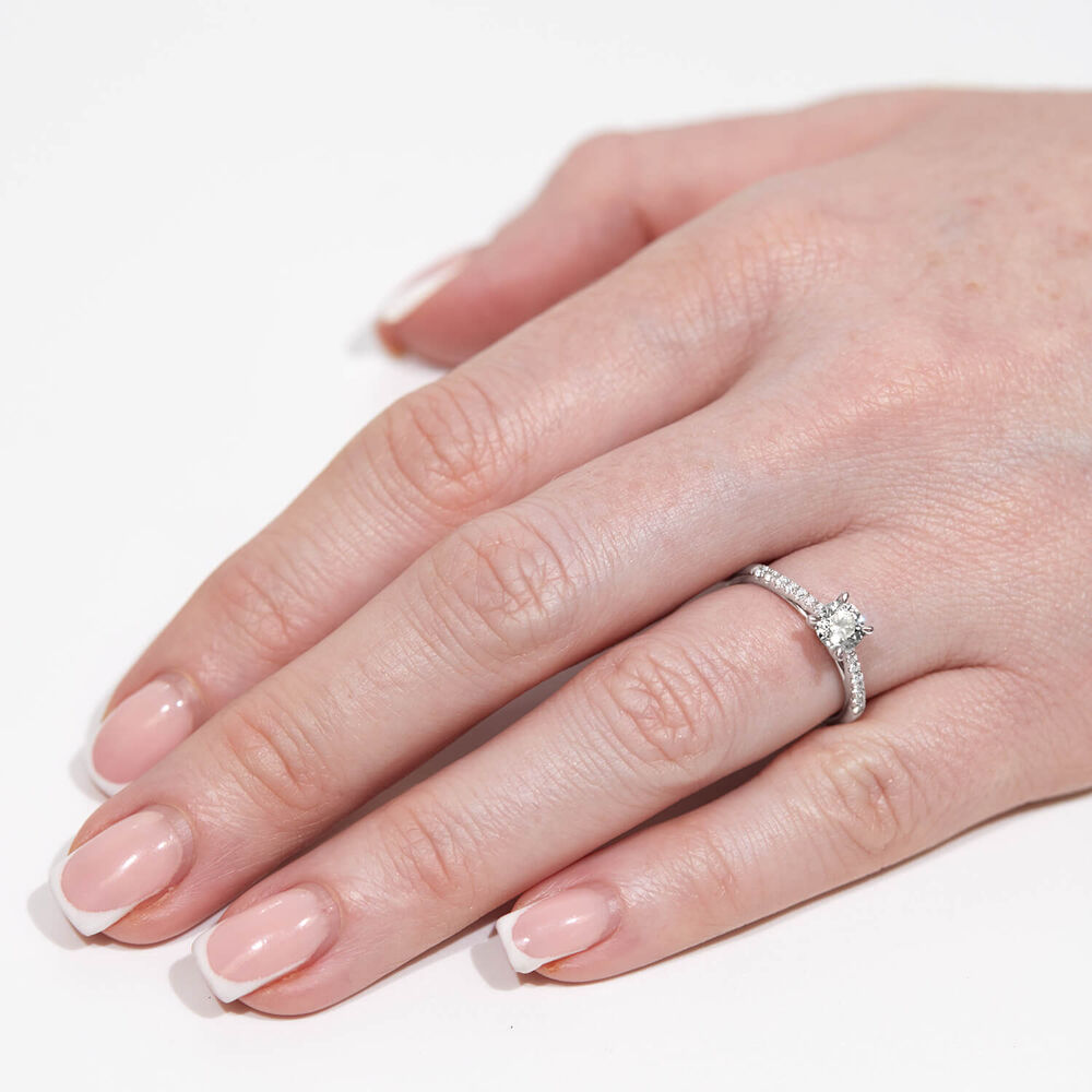 Platinum 0.64ct Amia Diamond Solitaire & Shoulders Ring