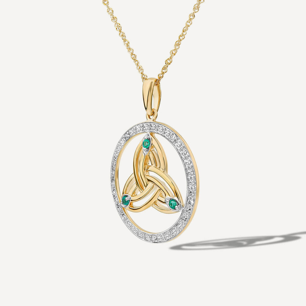 14ct Yellow Gold Diamond & Emerald Trinity Knot Round Pendant