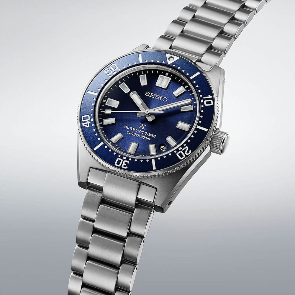 Seiko Prospex 1965 Revival Diver’s 40mm Scuba Blue Dial Steel Bracelet Watch image number 2