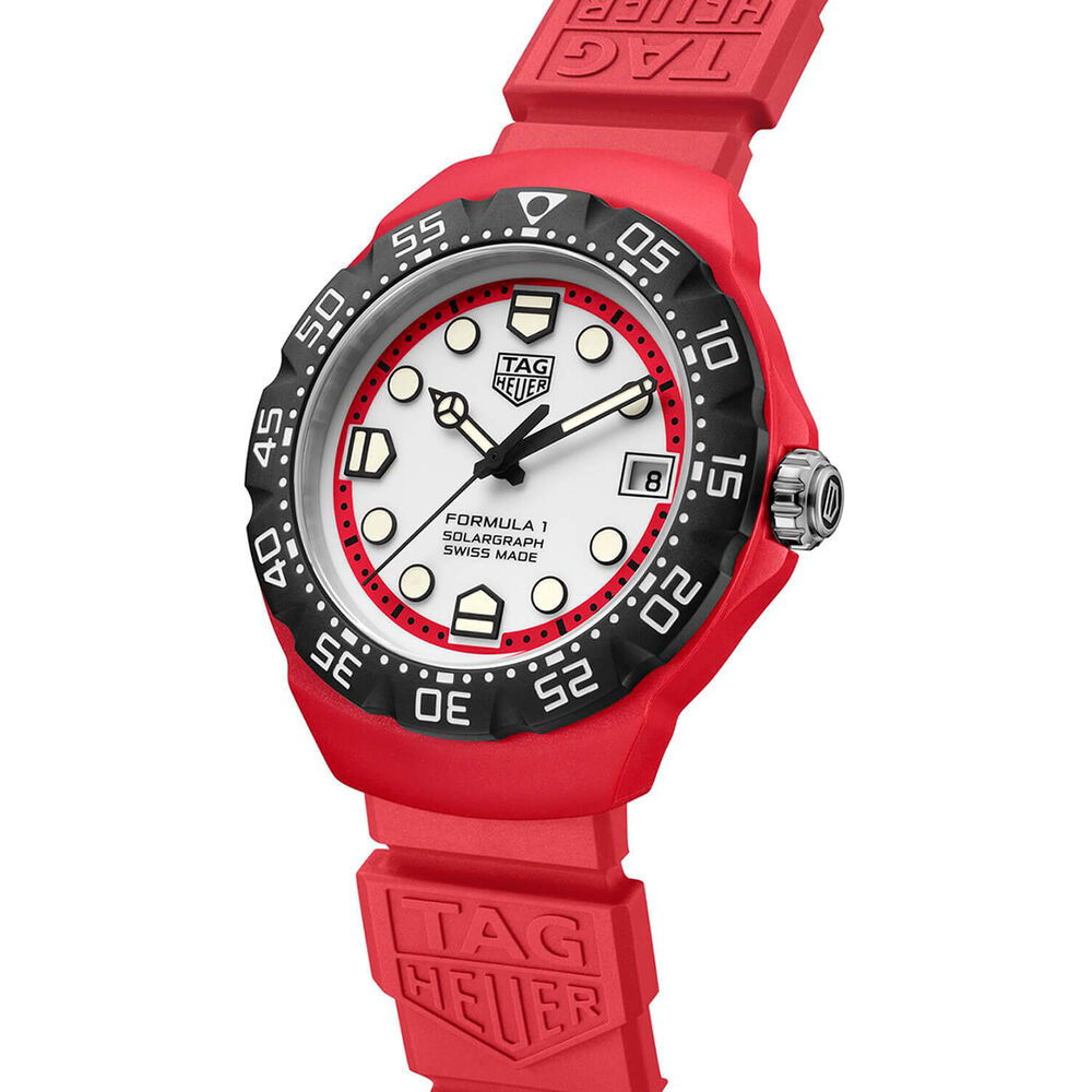 TAG Heuer Formula 1 Solargraph 38mm White Dial Black Bezel Red Rubber Strap Watch