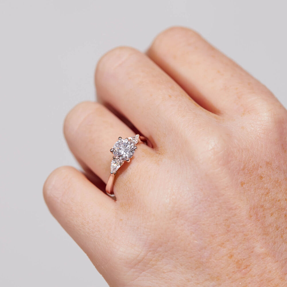 Born Platinum 1.40ct Round Brilliant & Pear Sides Ring image number 4