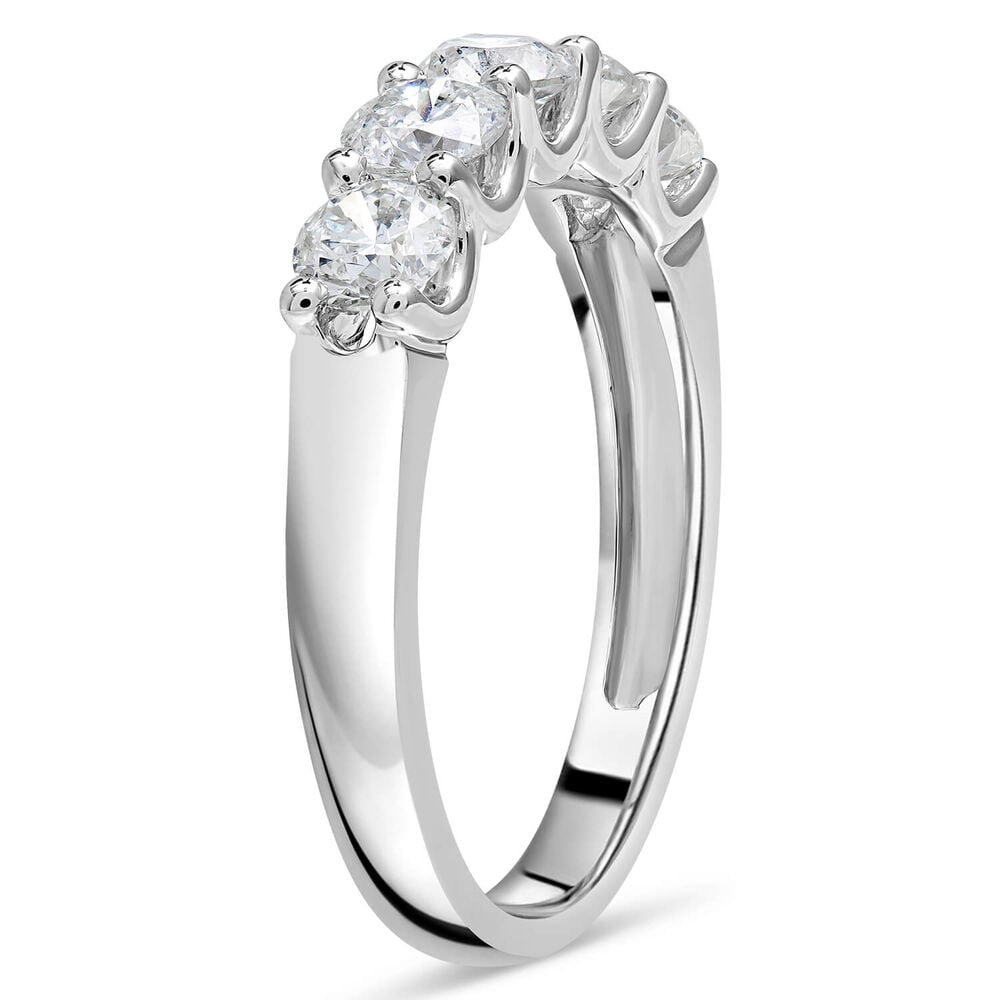 18ct White Gold Ring With 5 Round Cut Diamonds image number 3