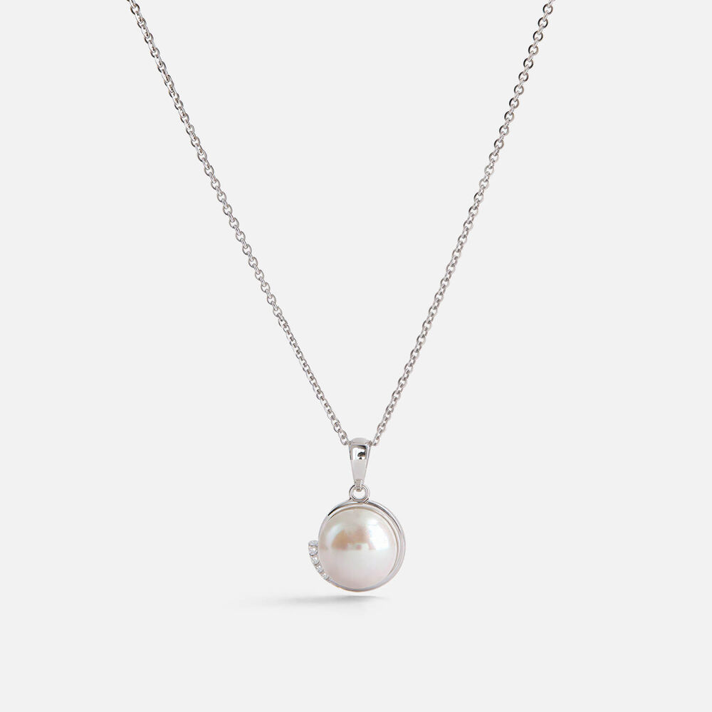 Sterling Silver Freshwater Pearl Half Bezel Pendant