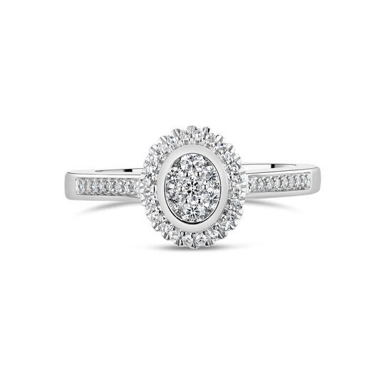18ct White Gold 0.25ct Diamond Oval Cluster Ring