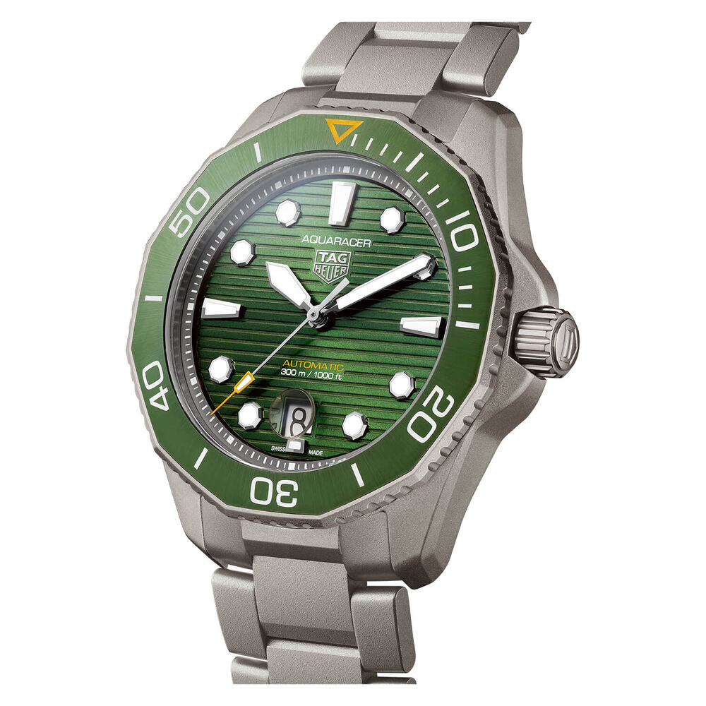 TAG Heuer Aquaracer 43mm Green Dial Green Bezel Titanium Case Bracelet Watch image number 1