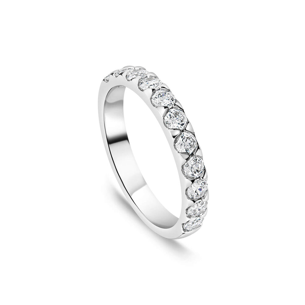 Platinum 3mm 0.70ct Diamond Triangle Claw Wedding Ring