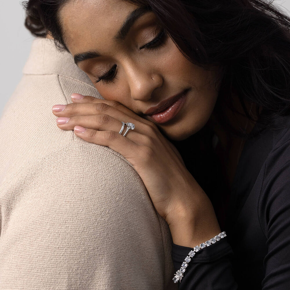 18ct White Gold Lab Grown 1ct Pear Shaped Diamond Engagement Ring