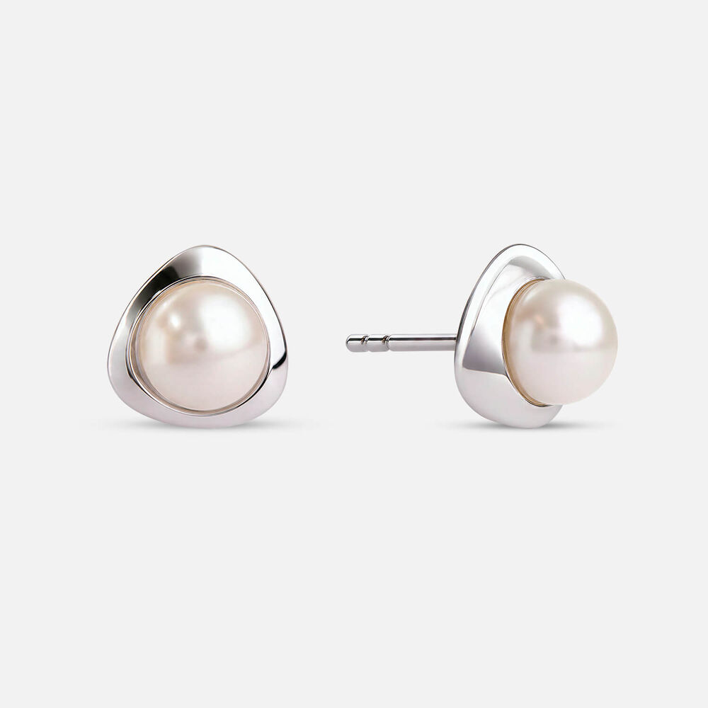Sterling Silver Freshwater Pearl in Polished Triangle Stud Earrings