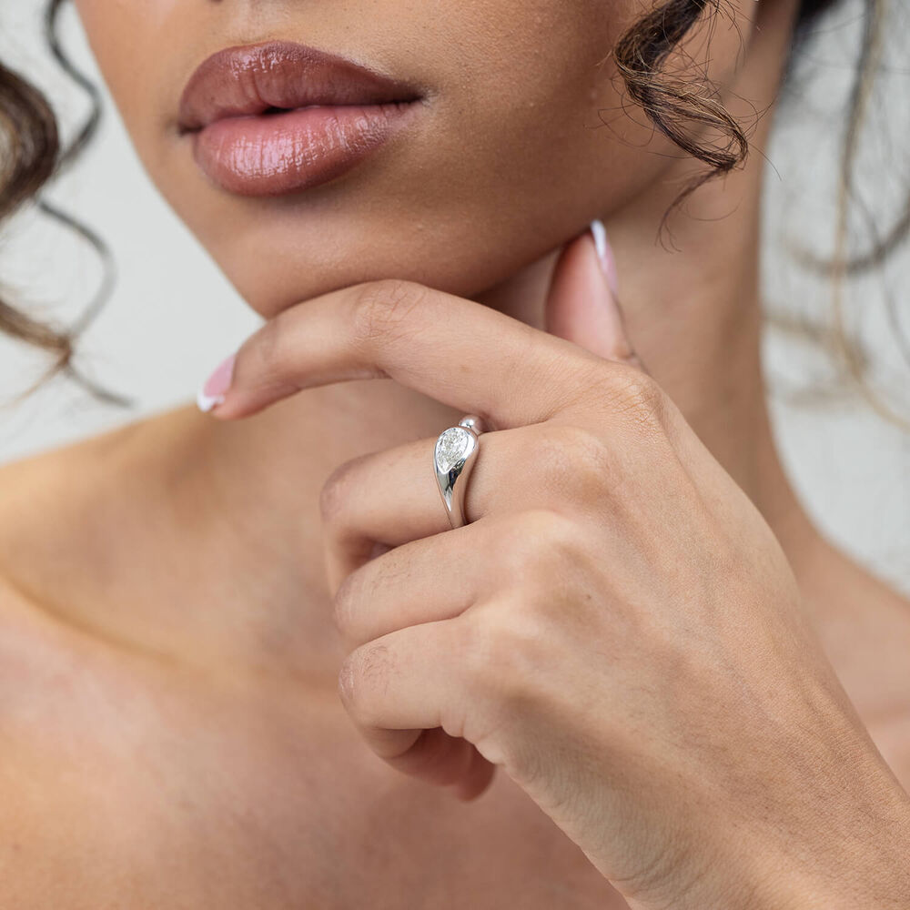 Born Orbit 9ct White Gold Lab Grown 1ct Pear Diamond Ring image number 4