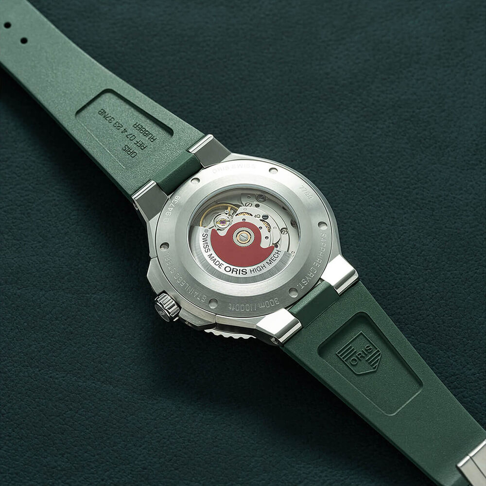 Oris Aquis Date 43.5mm Green Dial Rubber Strap Watch image number 3