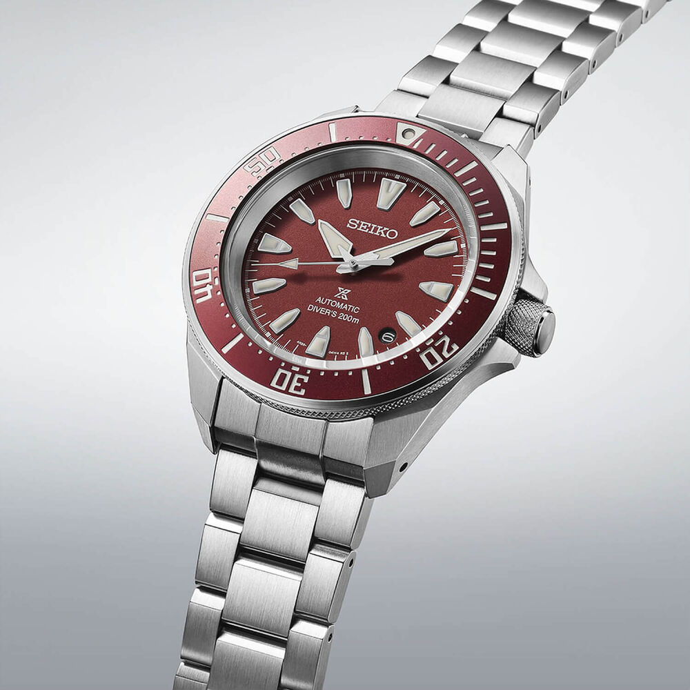 Seiko Prospex 4R Red 'Shog-urai' Divers 41.7mm Dial Steel Bracelet Watch image number 2