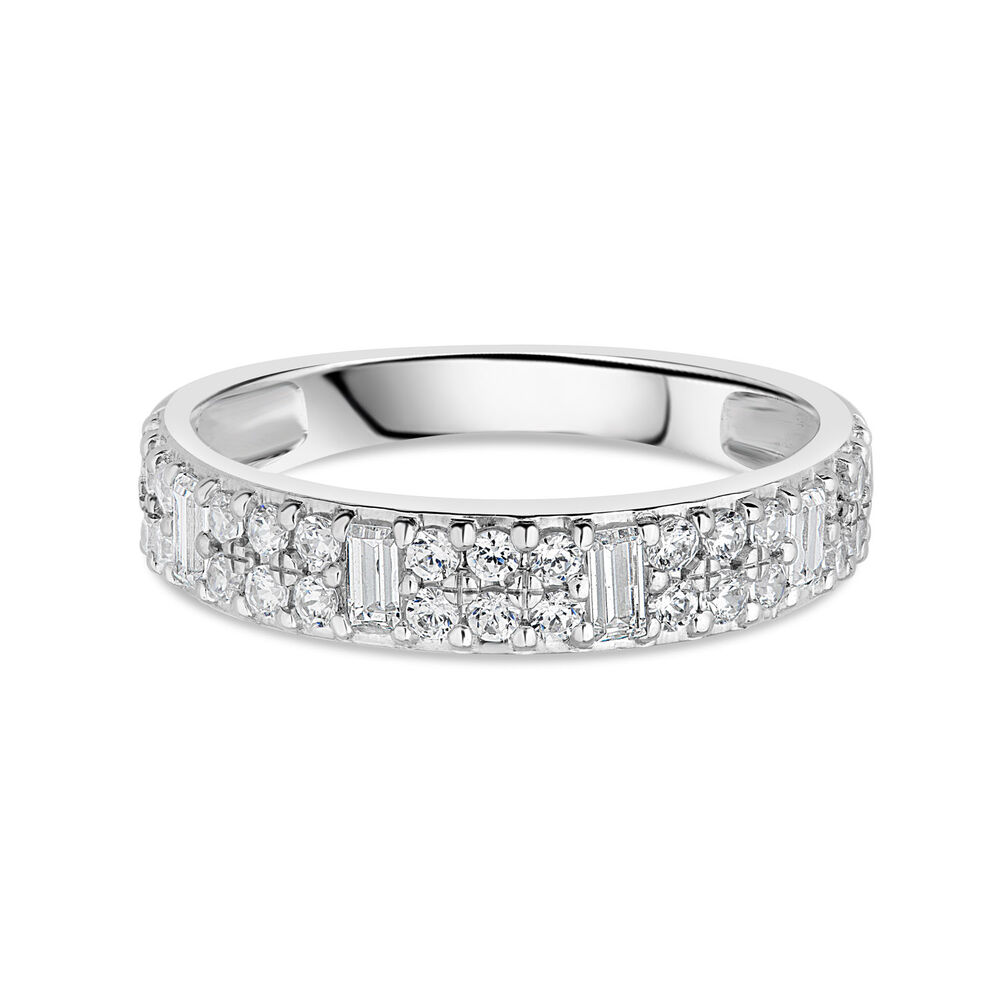 18ct White Gold 0.50ct Diamond Baguette Ring image number 8