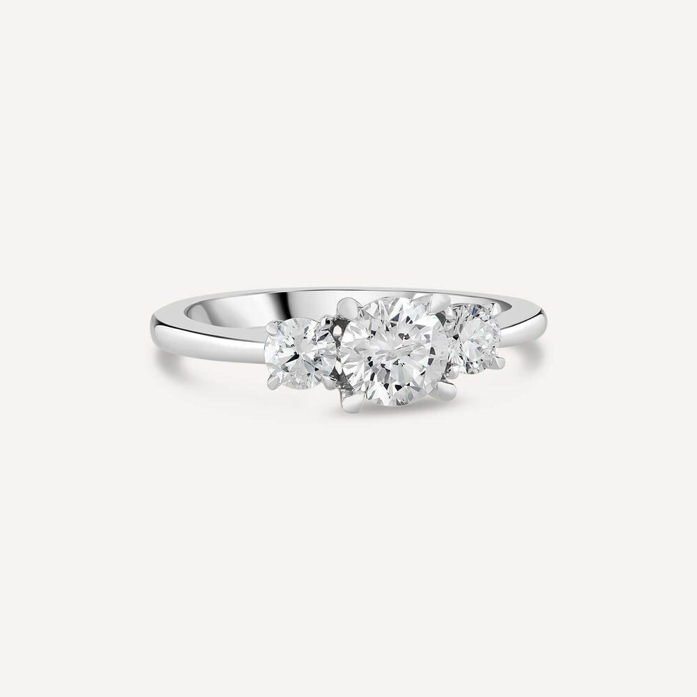 Platinum Three Stone 1 Carat Graduated Diamond Ring image number 4