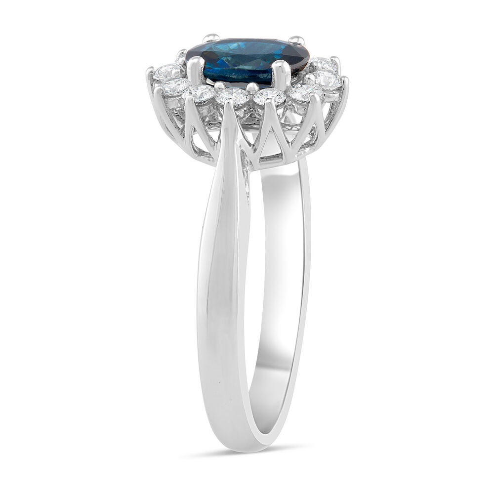 18ct White Gold Sapphire 1ct and Diamond 0.34ct Cluster Ring image number 3