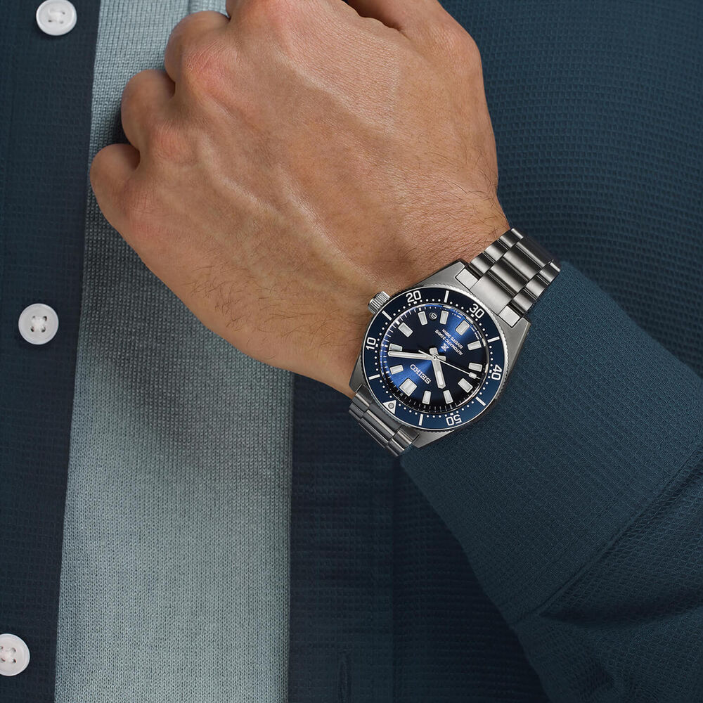 Seiko Prospex 1965 Revival Diver’s 40mm Scuba Blue Dial Steel Bracelet Watch image number 5