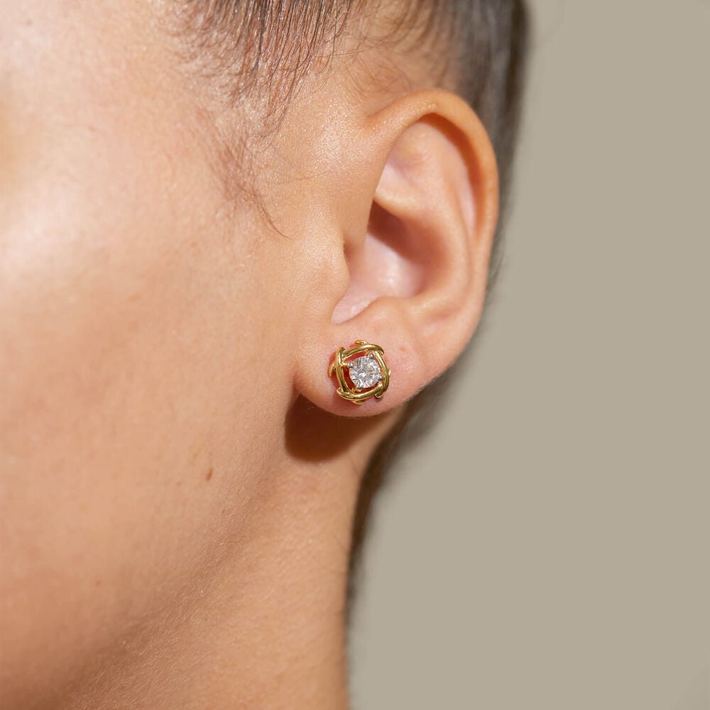 9ct Yellow Gold 1.00ct Lab Grown Entwined Love Knot Stud Earrings image number 4