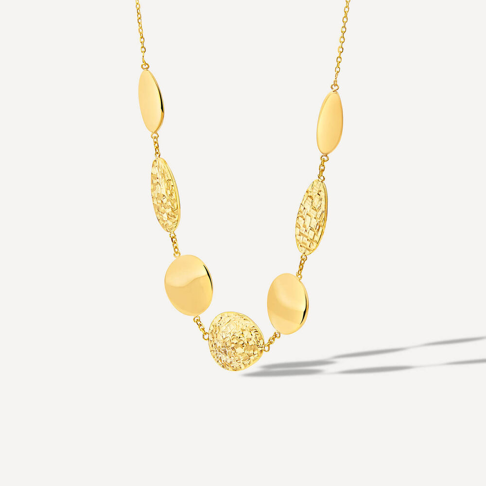 9ct Yellow Gold Polished & Mottled Discs Necklet image number 1