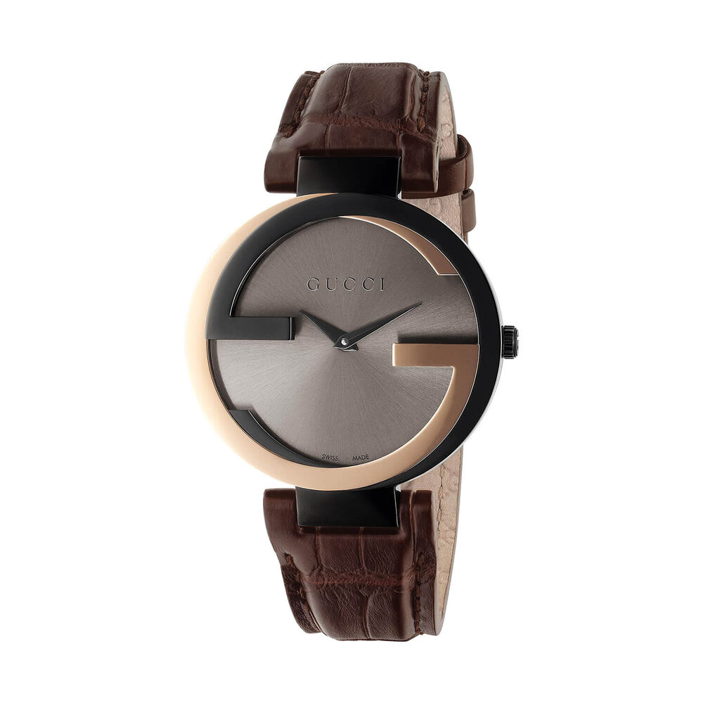 Pre-Owned Gucci Interlocking 37mm Brown Dial Leather Strap Watch