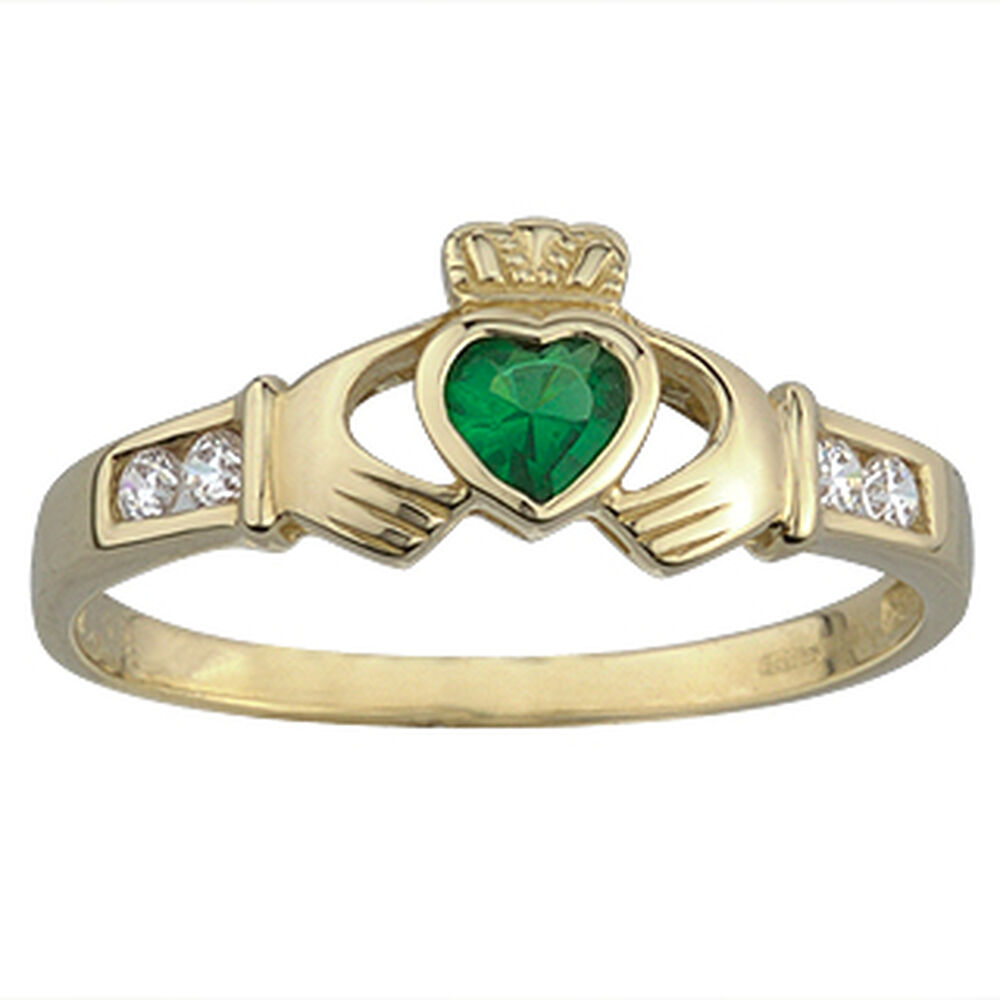 9ct Claddagh Green Heart Cubic Zirconia Shoulders Ring
