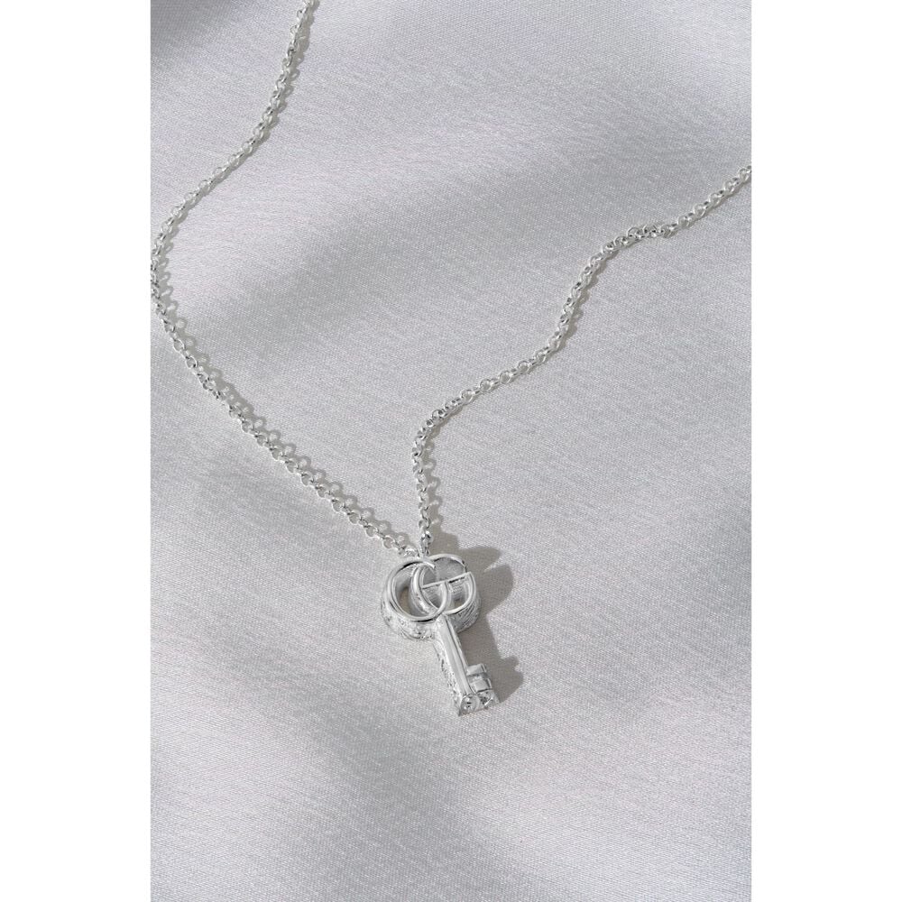Gucci GG Marmont Shinny Silver Key Necklet