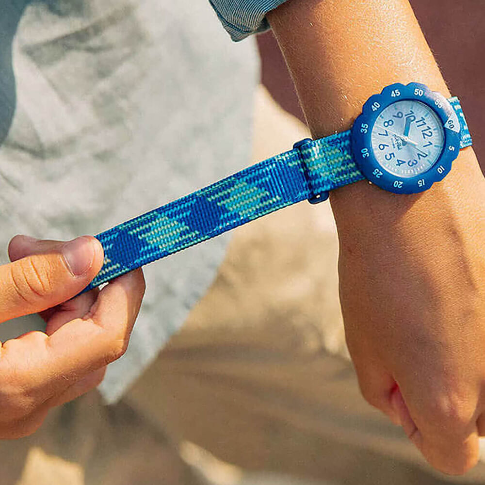 FLIK FLAK Loop In Blue 34.75mm Quartz Kids Watch image number 2