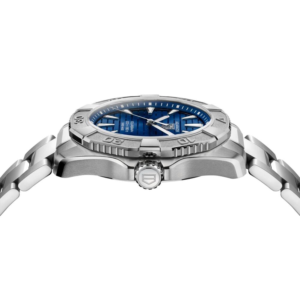 TAG Heuer Aquaracer Professional Solargraph 200 40mm Blue Dial Steel Bracelet Watch