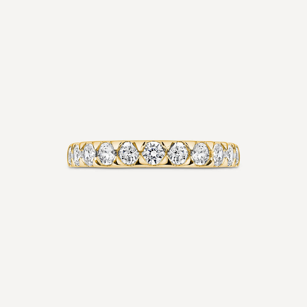 18ct Yellow Gold 3mm 0.70ct Diamond Triangle Claw Wedding Ring- (Special Order)