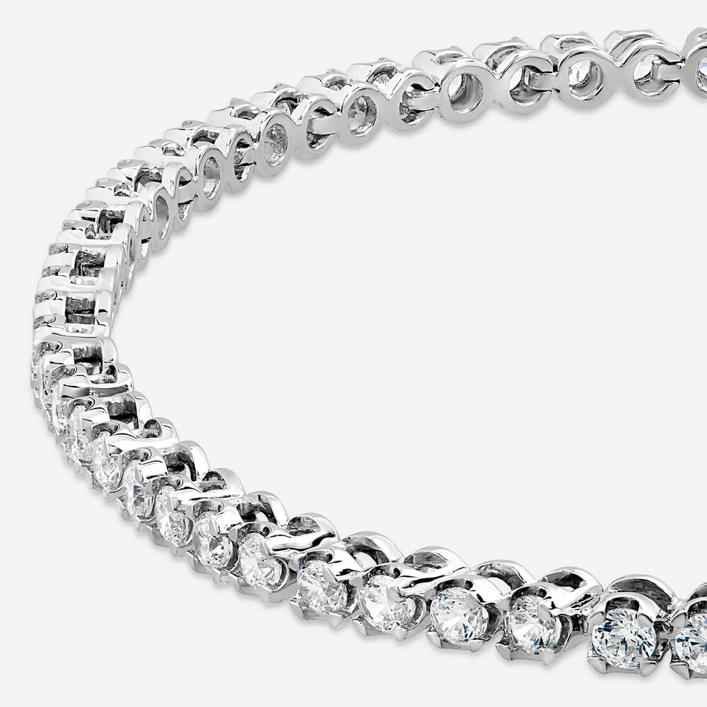 9ct White Gold 2.00ct Diamond Tennis Bracelet