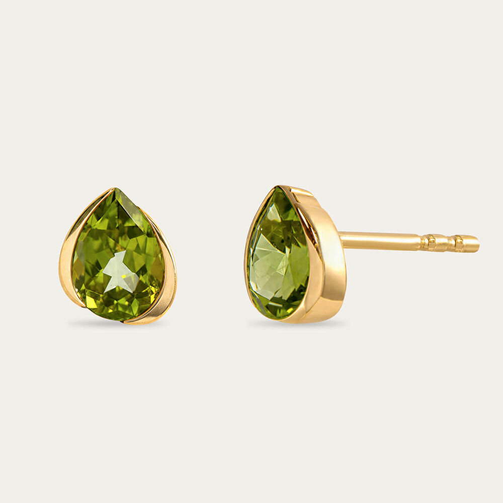 9ct Yellow Gold Teardrop Peridot Stud Earrings