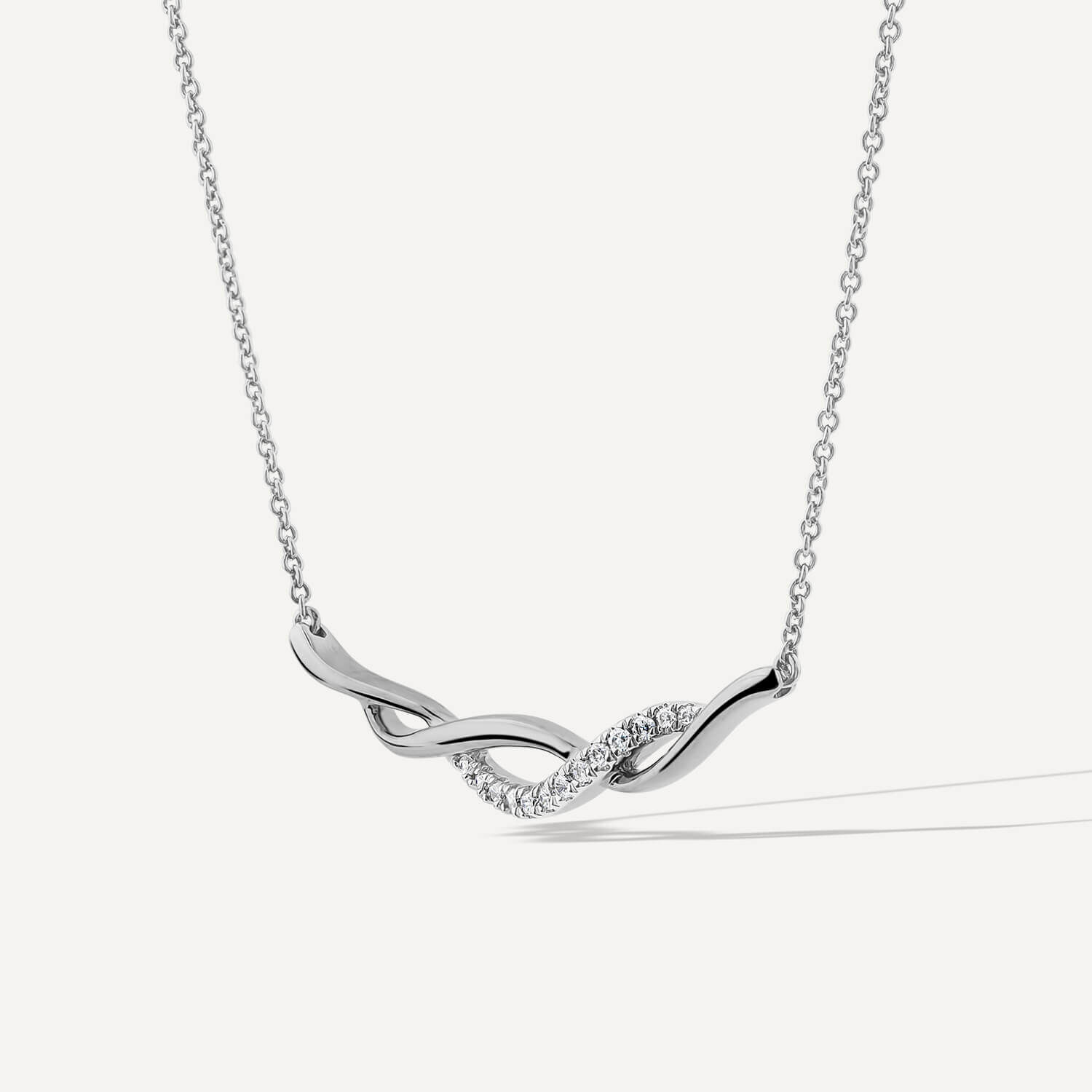 Diamond shop s chain