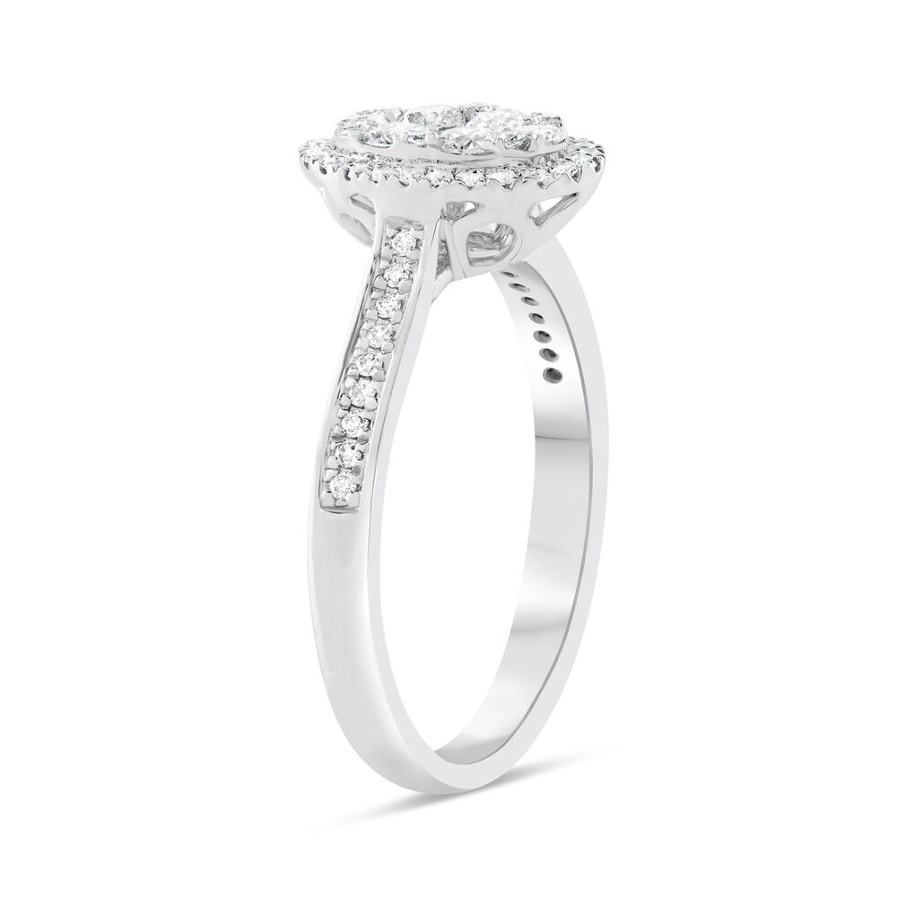 18ct White Gold 0.50ct Diamond Oval & Shoulders Ring image number 3
