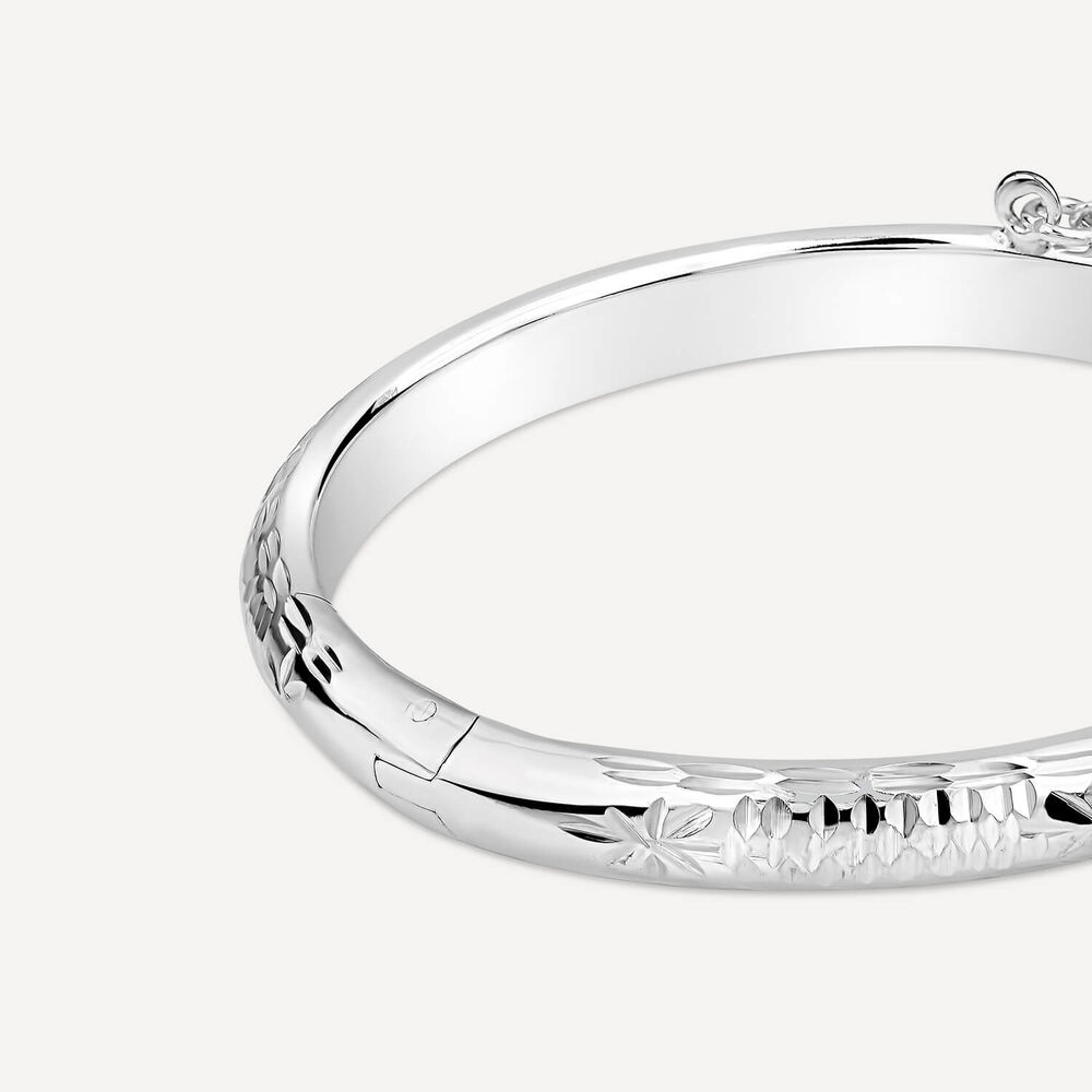 Sterling Silver Lines & Flower Engraved Safety Chain Baby Bangle image number 2