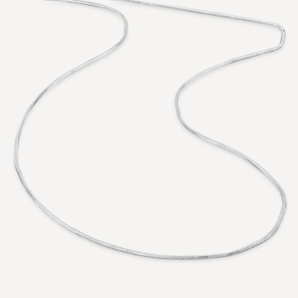 9ct White Gold 18' Shiny Necklet image number 3
