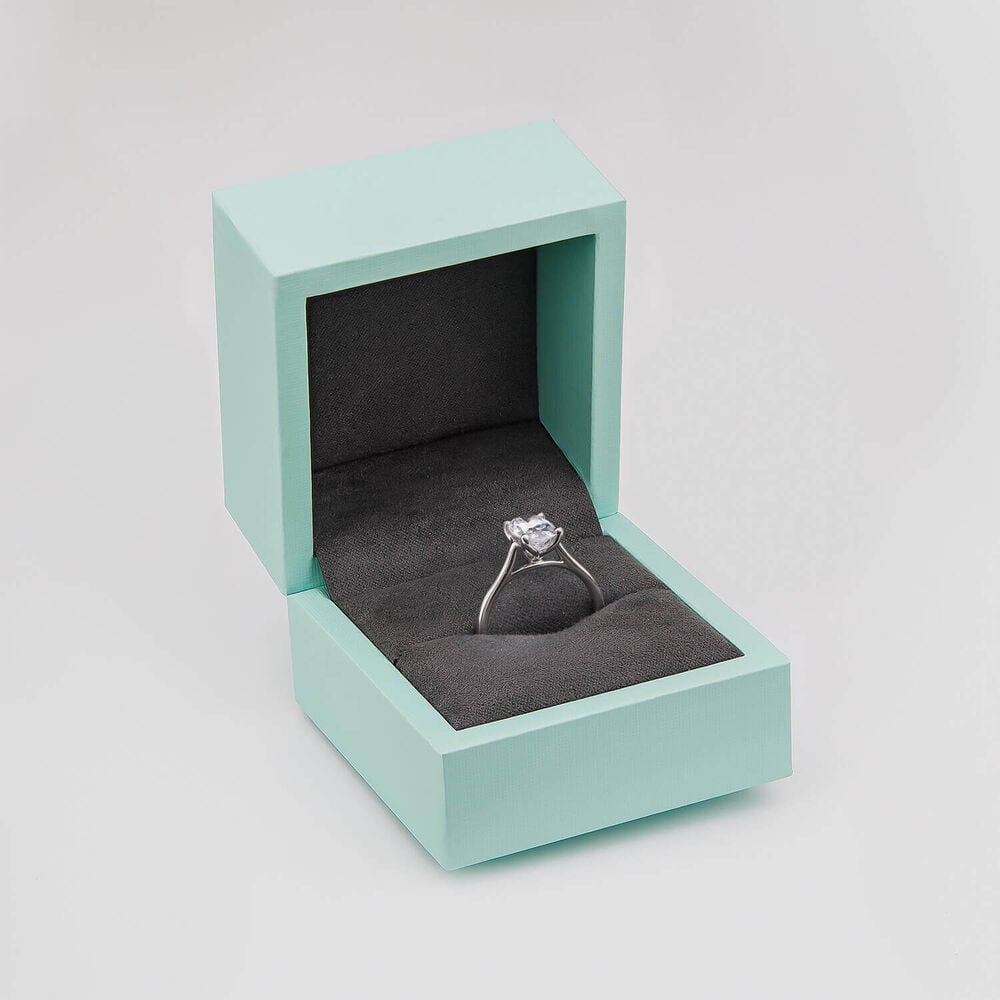 Born Platinum Lab Grown 1.50ct Solitaire Oval Diamond Ring image number 4