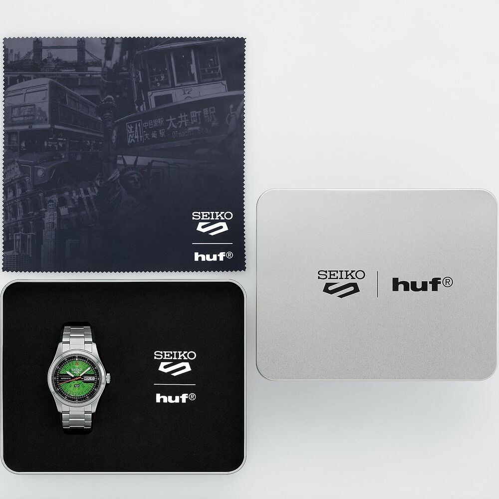 Seiko 5 Sports x HUF II Limited Edition Collaboration 39.4mm Green Dial Steel Bracelet Watch image number 9